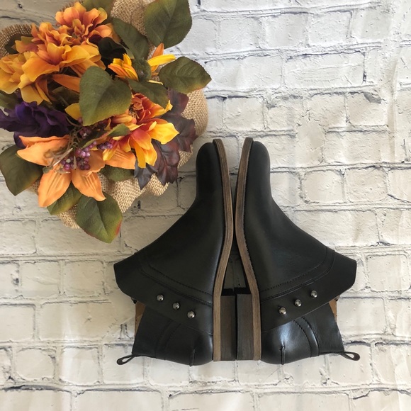 franco sarto kelton bootie